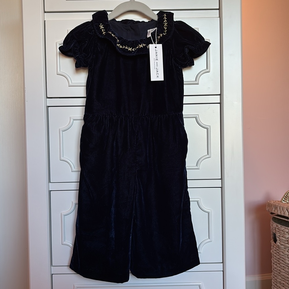 NWT Janie and Jack Toddler Girl Velvet Party Jumpsuit Romper Size 2T